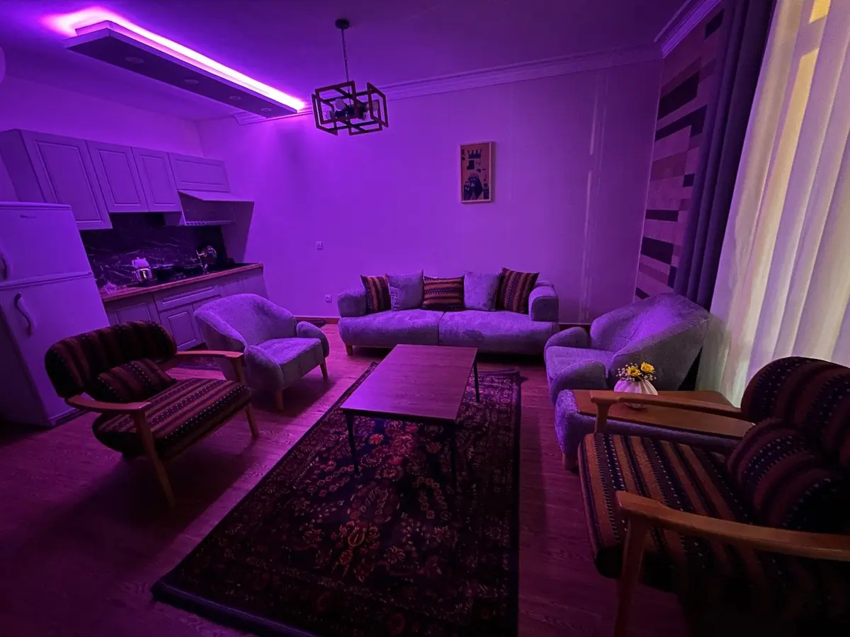 آپارتمان یک خوابه بام زعفرانیه واحد 6