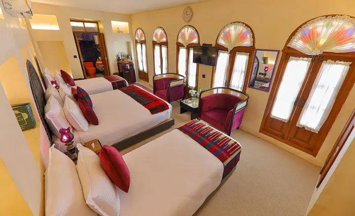 اقامتگاه سنتی صارم الدوله ونوشک - واحد نیلی