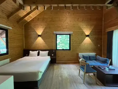 بومگردی هتل جنگلی میزبان - واحد دوبلکس چهار نفره