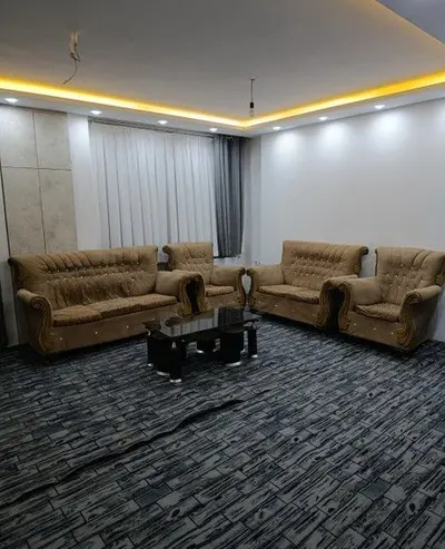 آپارتمان دوخوابه رزی