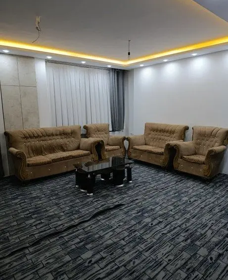 آپارتمان دوخوابه رزی