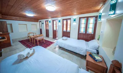 اقامتگاه سنتی دنسه ریحان - واحد لیل