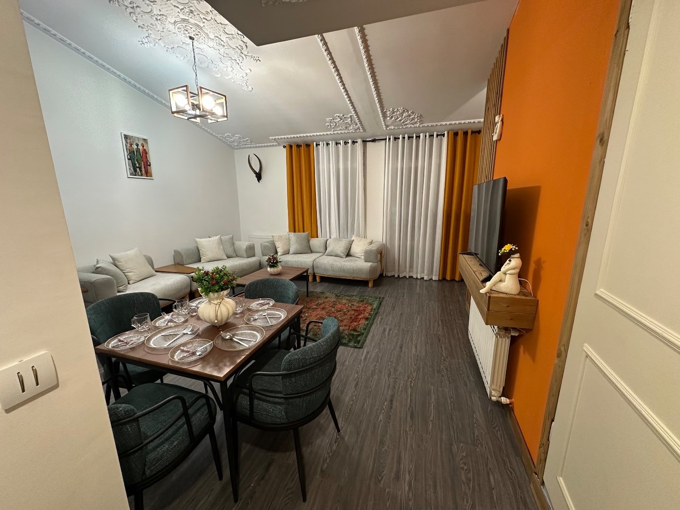 آپارتمان یک خوابه بام زعفرانیه واحد 14