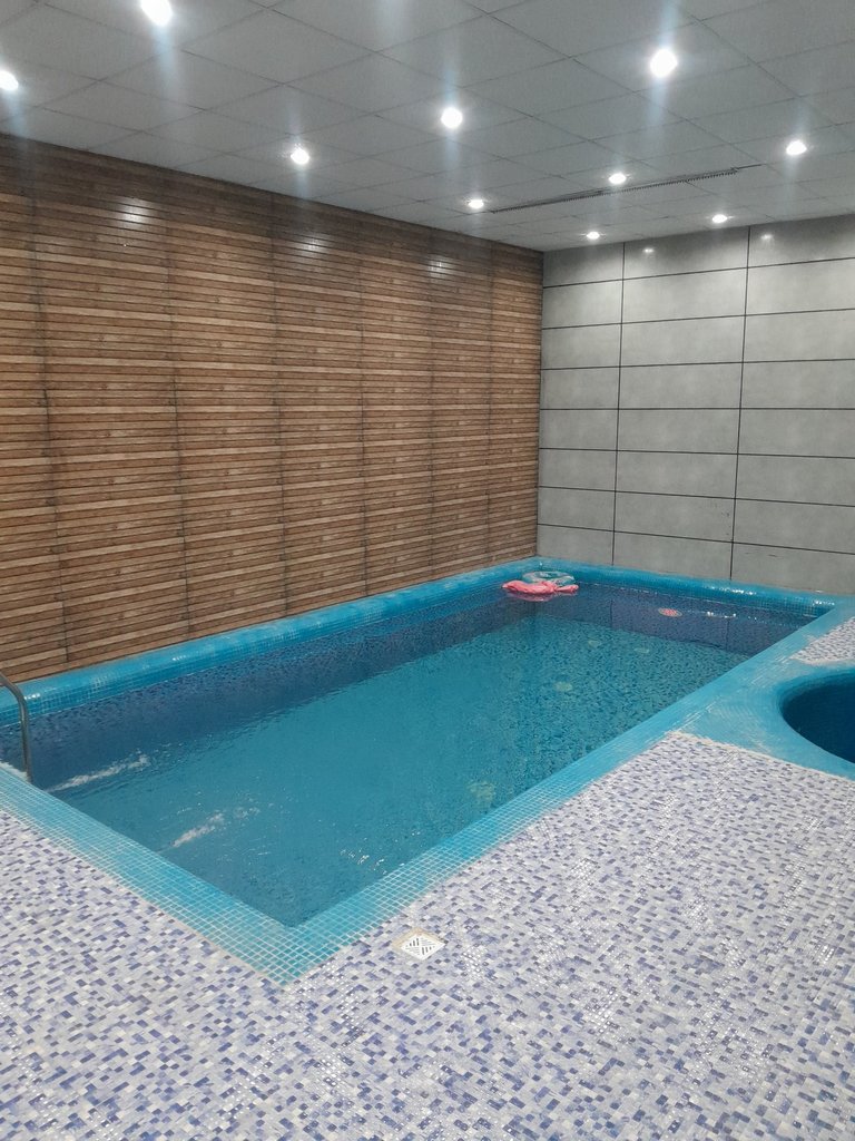 ویلا دوخوابه  استخردار آبگرم رمنده