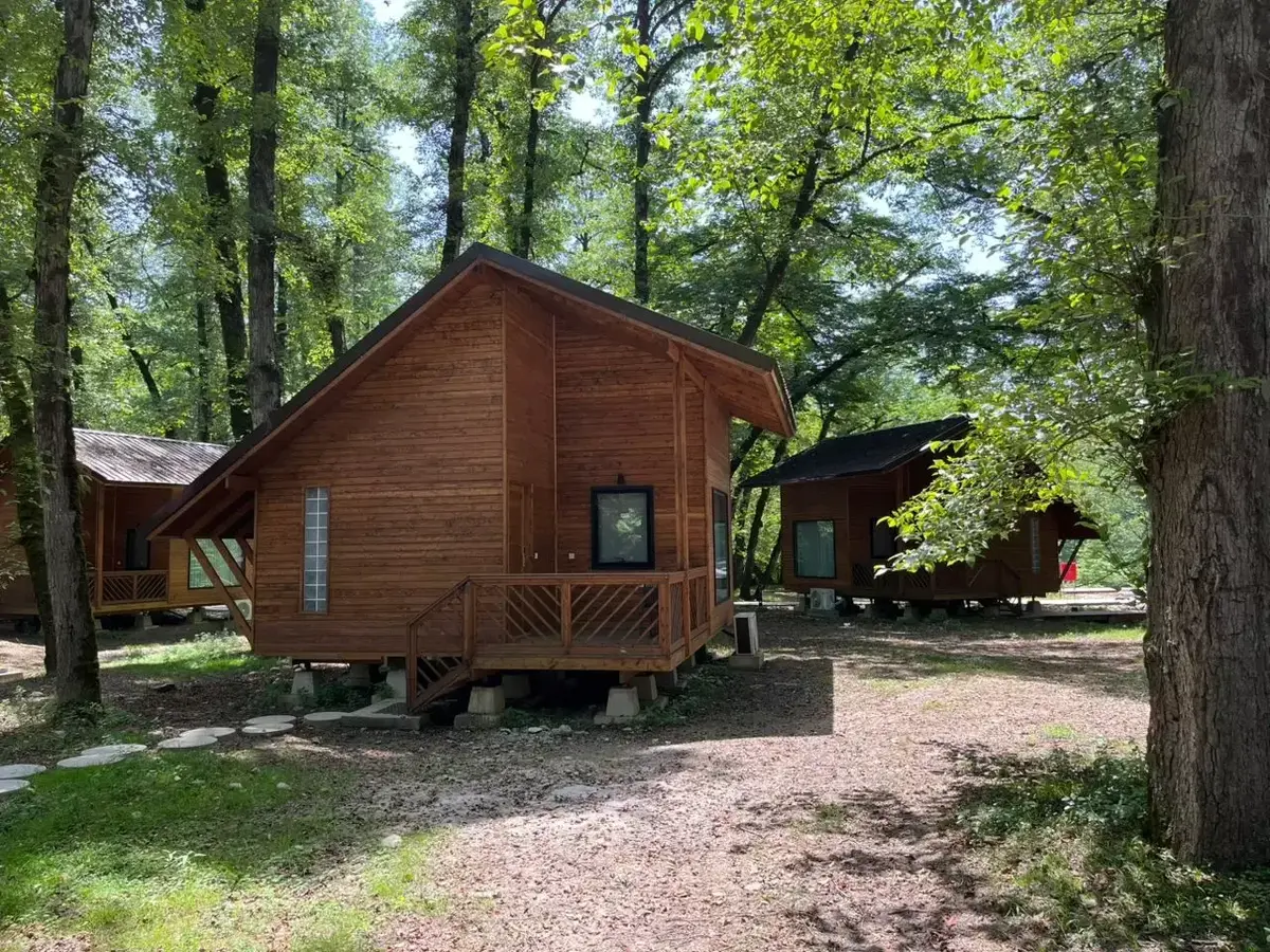 بوم گردی هتل  جنگلی میزبان - واحد دونفره