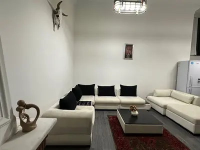 آپارتمان دوخوابه بام زعفرانیه واحد 13