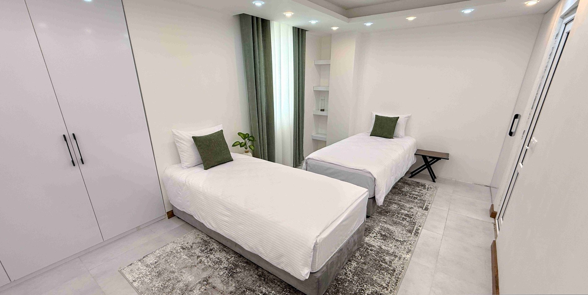 آپارتمان دوخوابه فلوریا