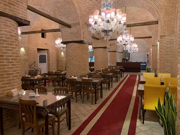 اقامتگاه سنتی قهرمانی - واحد 102