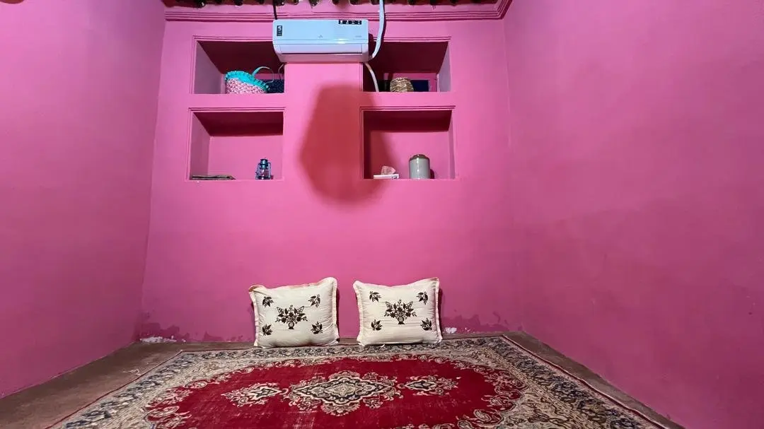 بوم گردی ماتی واحد دو دری