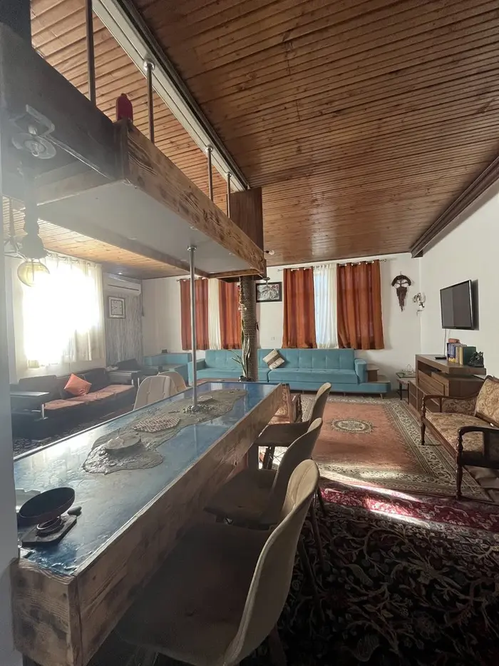 ویلا چهار خوابه ساحلی میخک