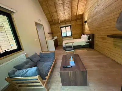 بومگردی هتل  جنگلی میزبان - واحد دونفره