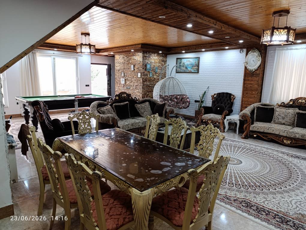 ویلا سه خوابه ساحلی استخردار صادقی