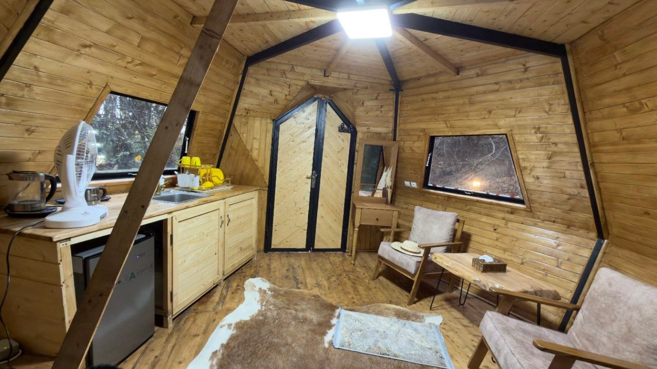 کلبه ایران بانو واحد الماس