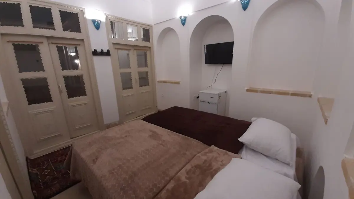 اقامتگاه سنتی سرای سپنج - واحد همنشین