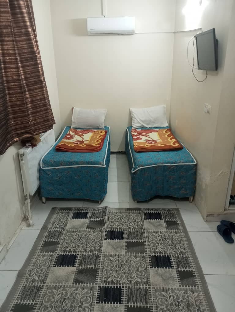 مسافرخانه دوخوابه رضوی فرد