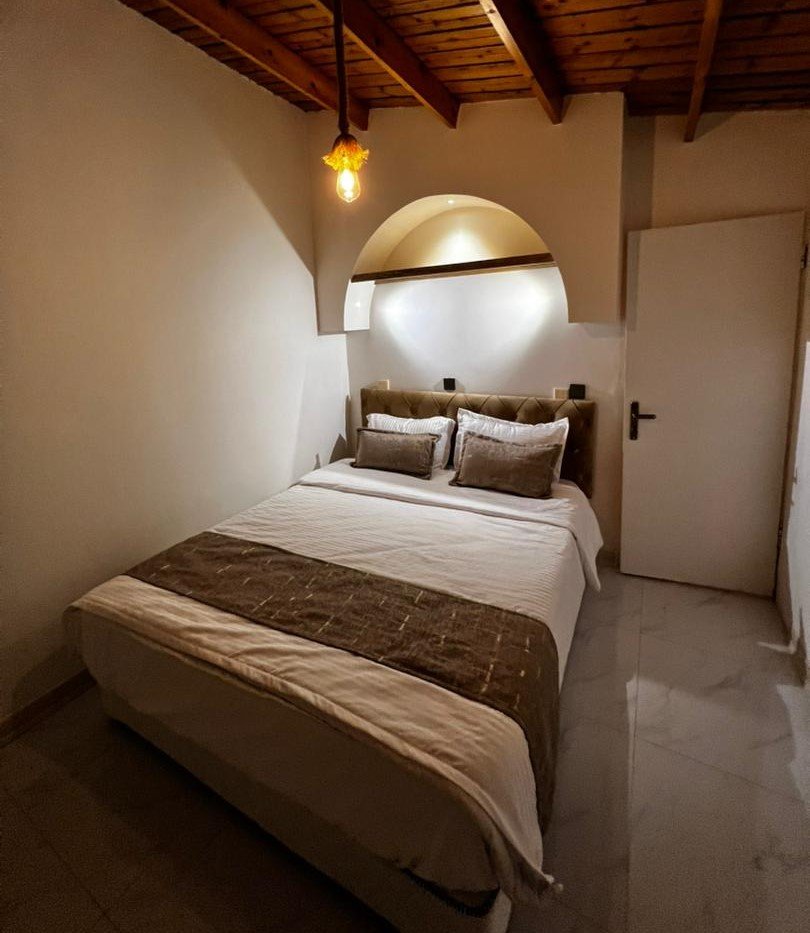 مجتمع اقامتگاهی آرمانیا - واحد 232