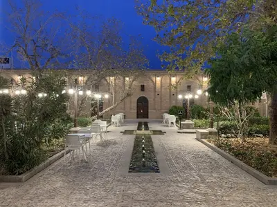 اقامتگاه سنتی قهرمانی - واحد 112