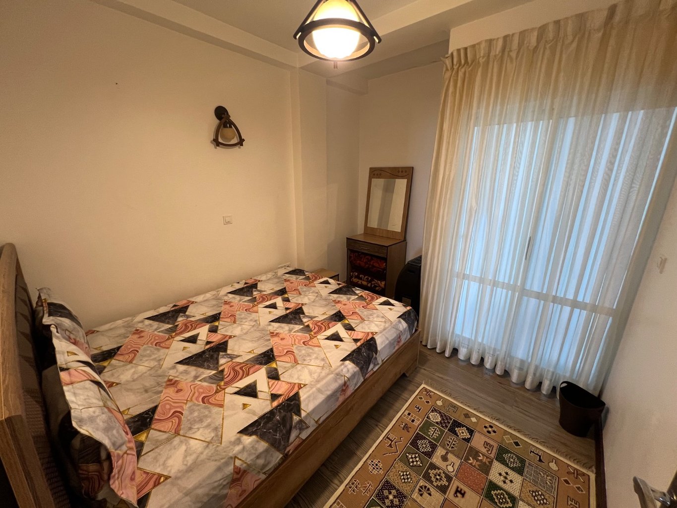 آپارتمان تورانداز واحد ۳۰۱