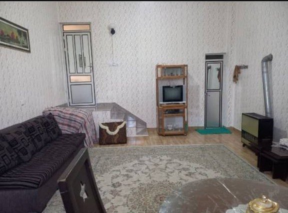 سوئیت یک خوابه سیاهچال