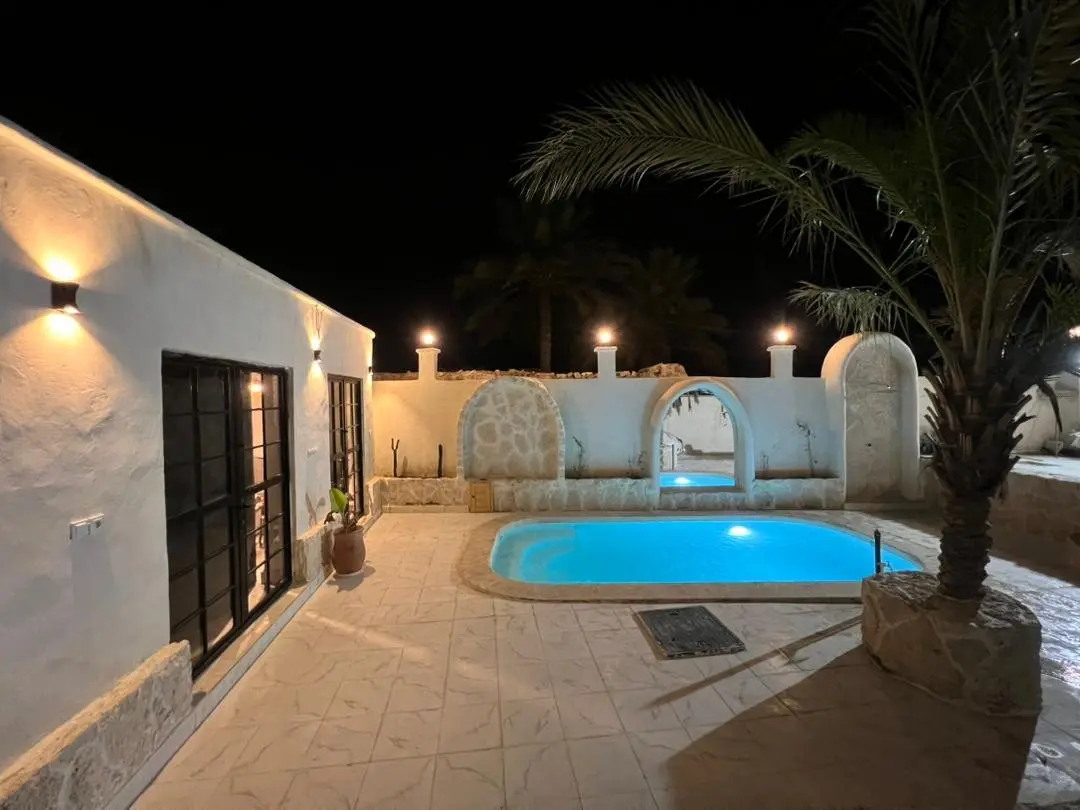 ویلا دوخوابه استخردار عمارت خور