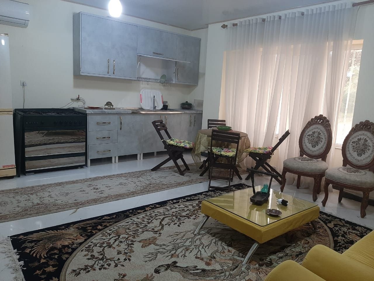 سوئیت یک خوابه فیکوس 1