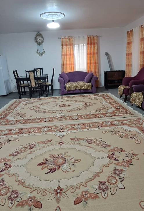 بوم گردی یک خوابه منصور