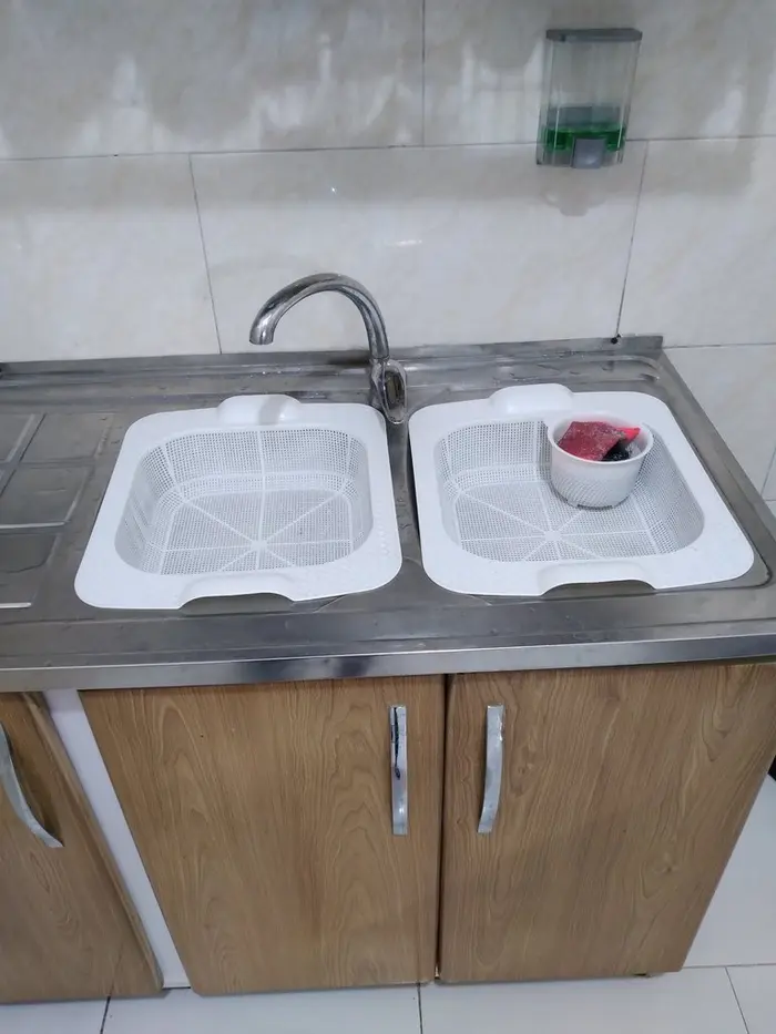 هاستل ققنوس - واحد یک خوابه ۲