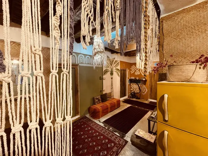 بوم گردی خانه خورشید هرمز - واحد دیریا