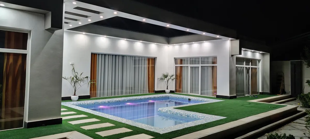 ویلا دوخوابه استخردار آبگرم مینولیتا - نمای ساختمان