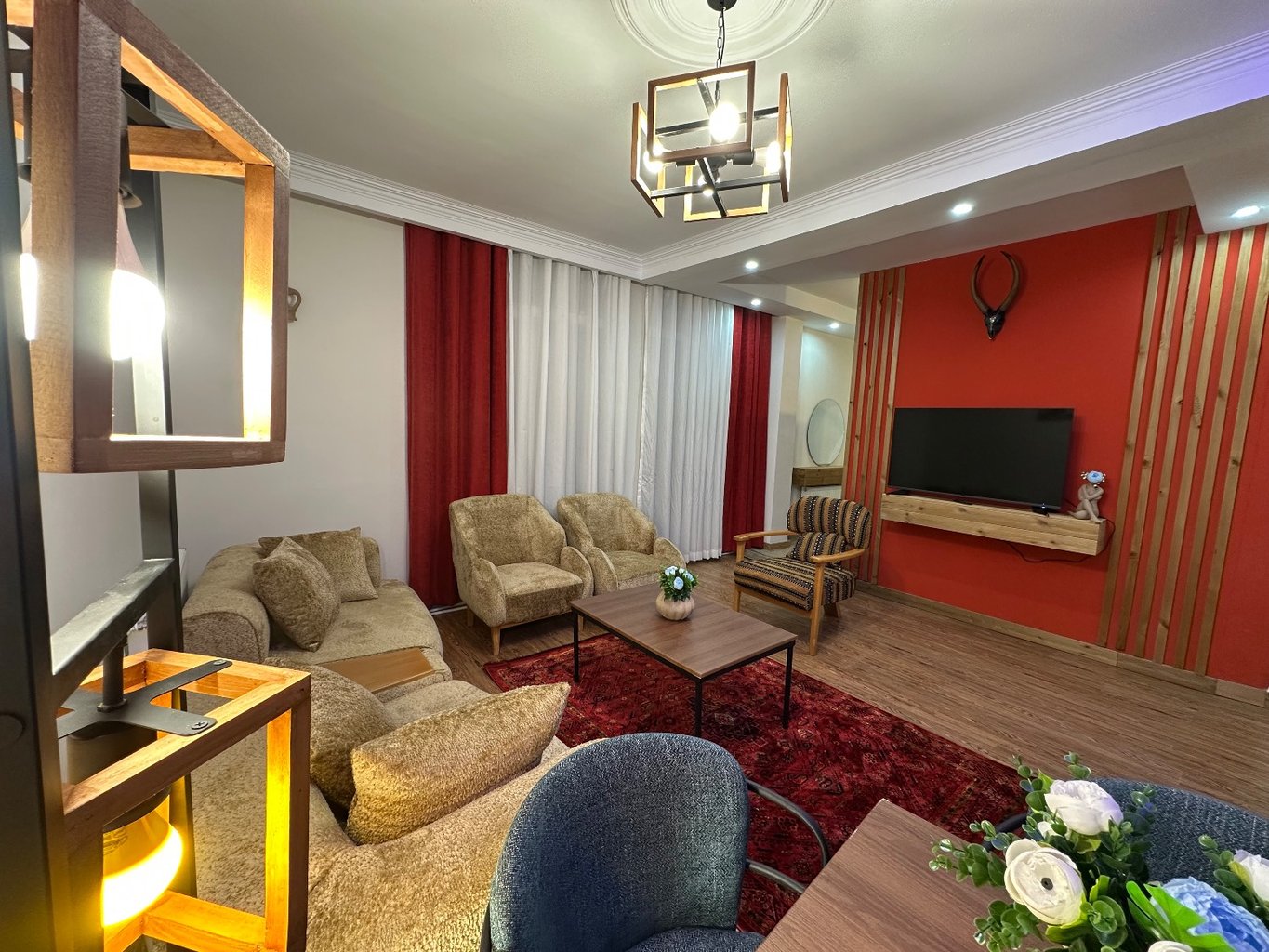 آپارتمان یک خوابه بام زعفرانیه واحد 10