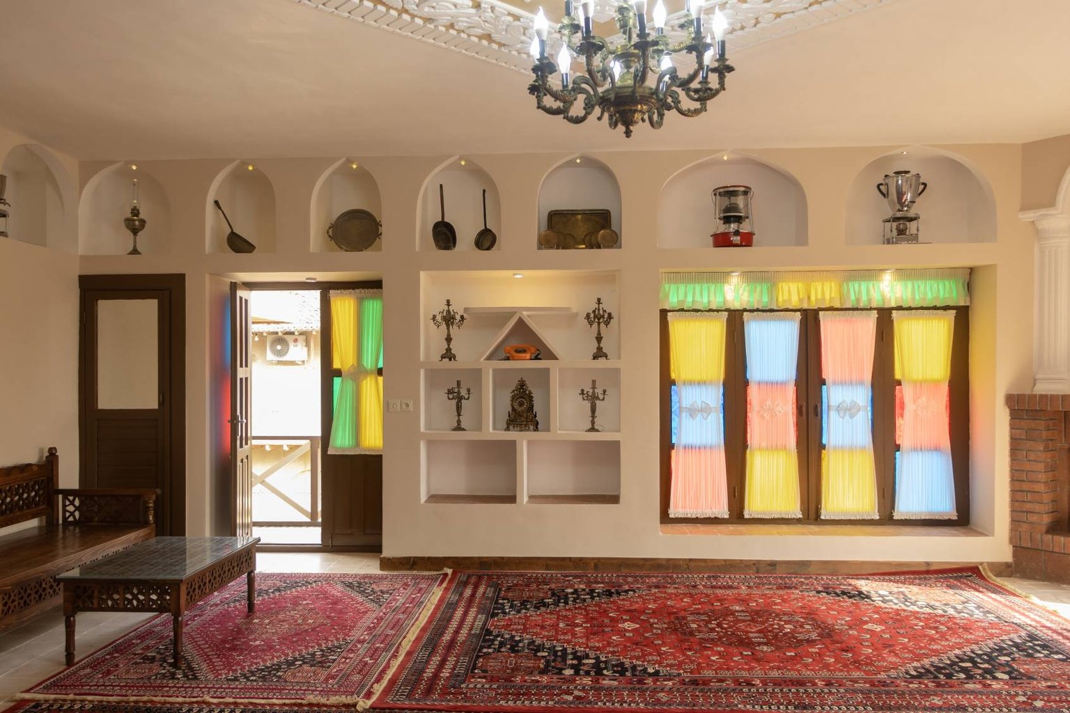 بومگردی ارباب شاه ده - واحد شاهنشین