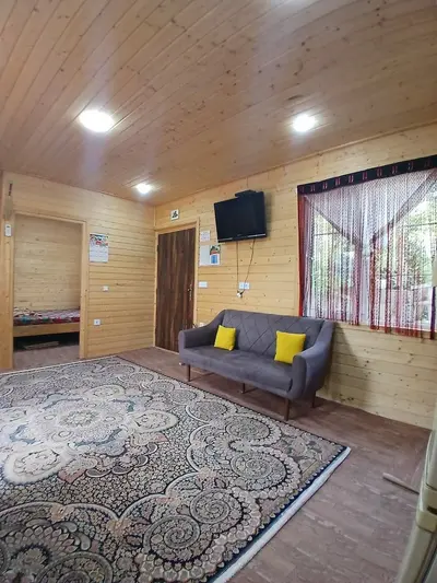 کلبه دوخوابه چوبی سام