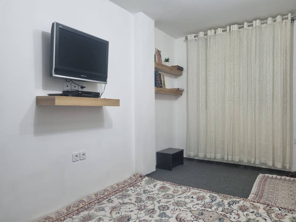 سوئیت فلت لطفی