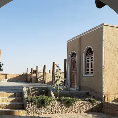 بومگردی رویای کویر - واحد بالا خونه