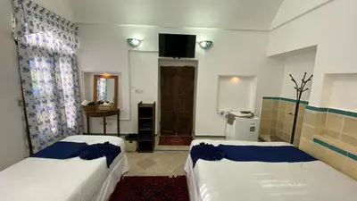 اقامتگاه سنتی کیوان واحد سه تخته