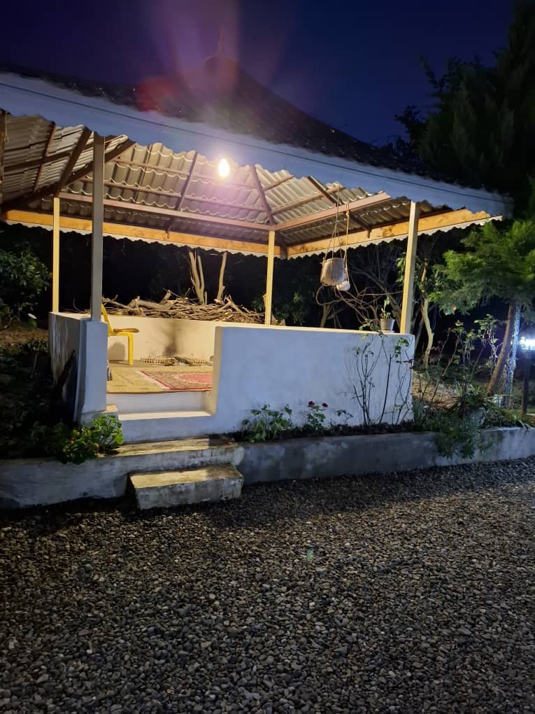 کلبه یک خوابه خادم جاده دوهزار