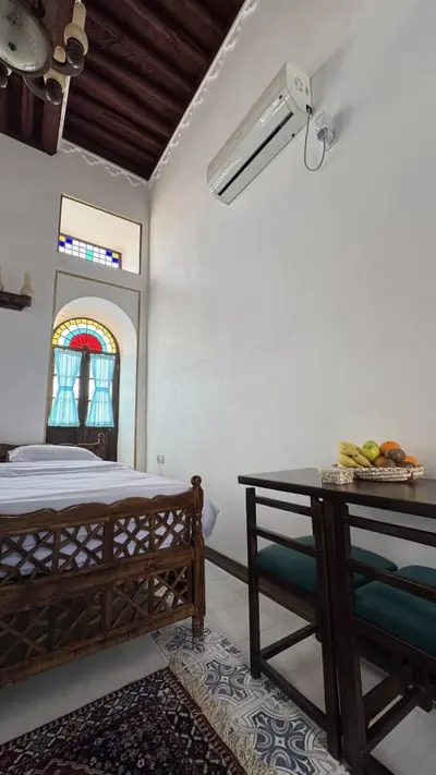 اقامتگاه سنتی سرهنگ - سرهنگ - واحد دوتخته پنج دری