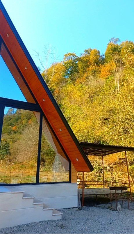 کلبه فلت دوبلکس جنگلی لیام