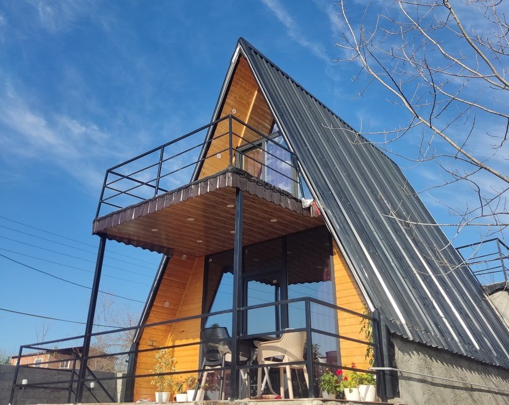 کلبه یک خوابه سوئیسی مرال پولادی