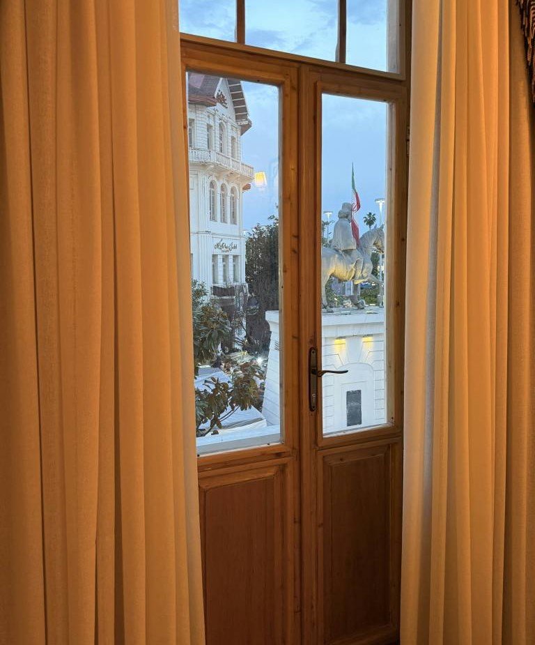 مجتمع اقامتی ایران رشت - واحد سه تخته