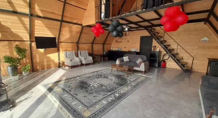 کلبه یک خوابه سوئیسی جکوزی دار مونترو