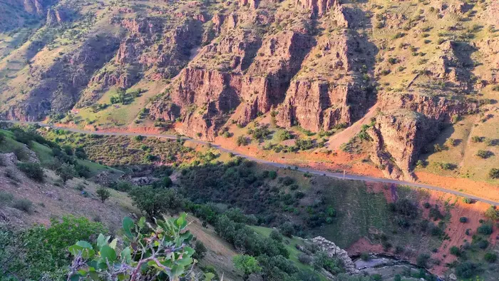 سوئیت یک خوابه دشه شهر - جاده پاوه به روستا