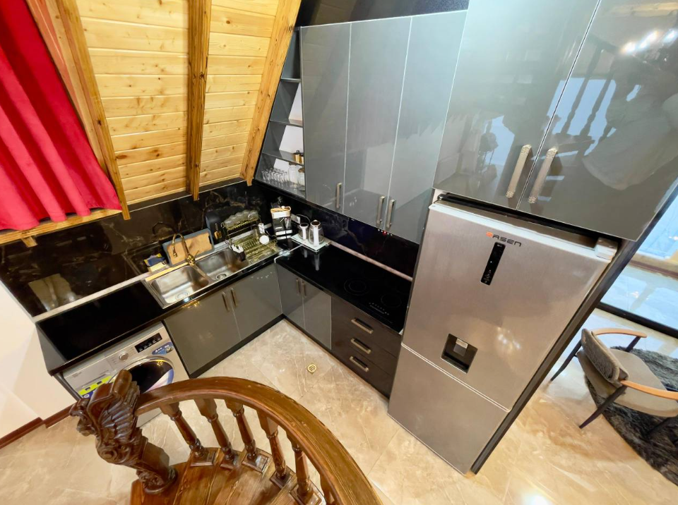 کلبه سه خوابه دوبلکس جنگلی استخردار آبگرم وگاس