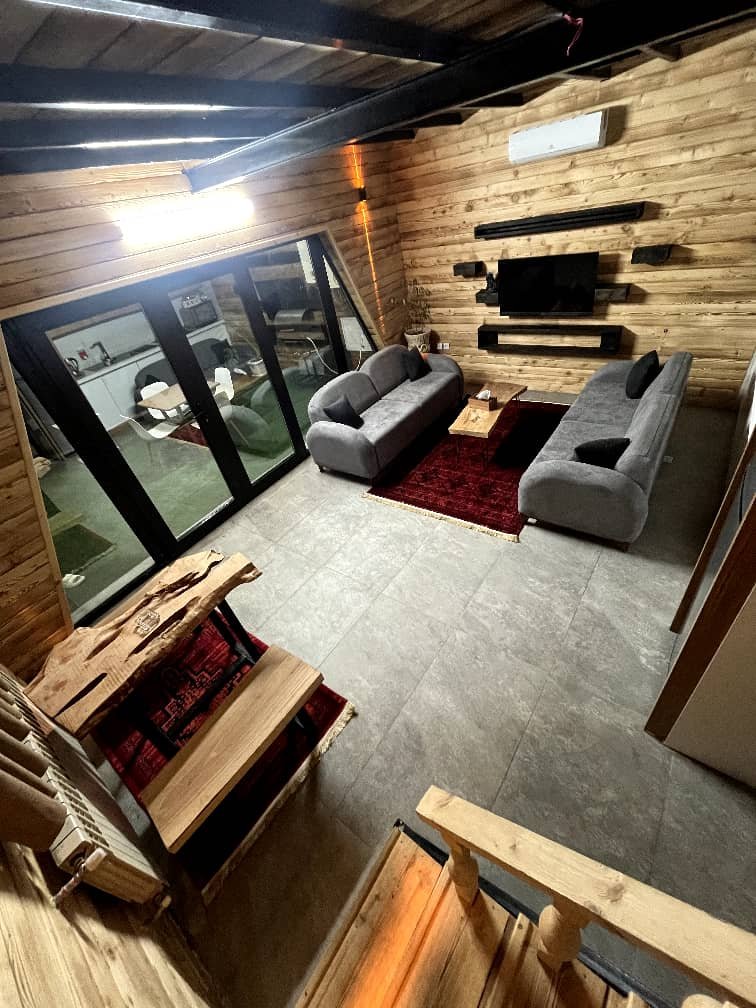 کلبه دوخوابه سوئیسی تریپلکس موج