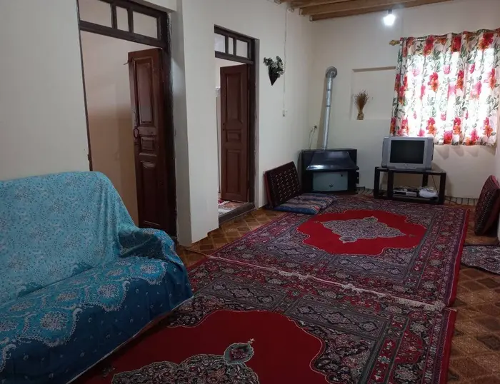 بوم گردی خونه سنتی خورشید - واحد 3