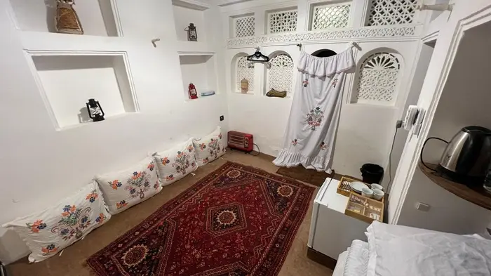 بوم گردی ماتی واحد بادگیری وی آی پی