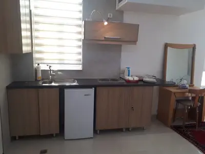 سوئیت فلت کِنز واحد ۳