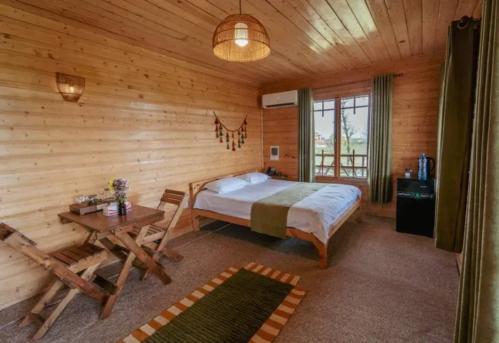 بوم گردی تی باغ واحد ۵