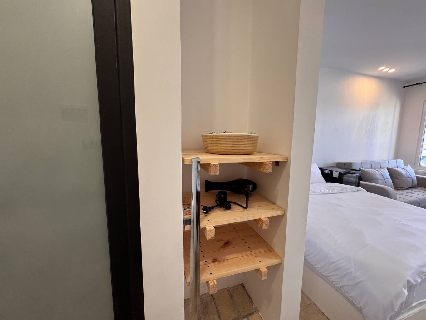 اقامتگاه سنتی سنتی چالشم - واحد 100