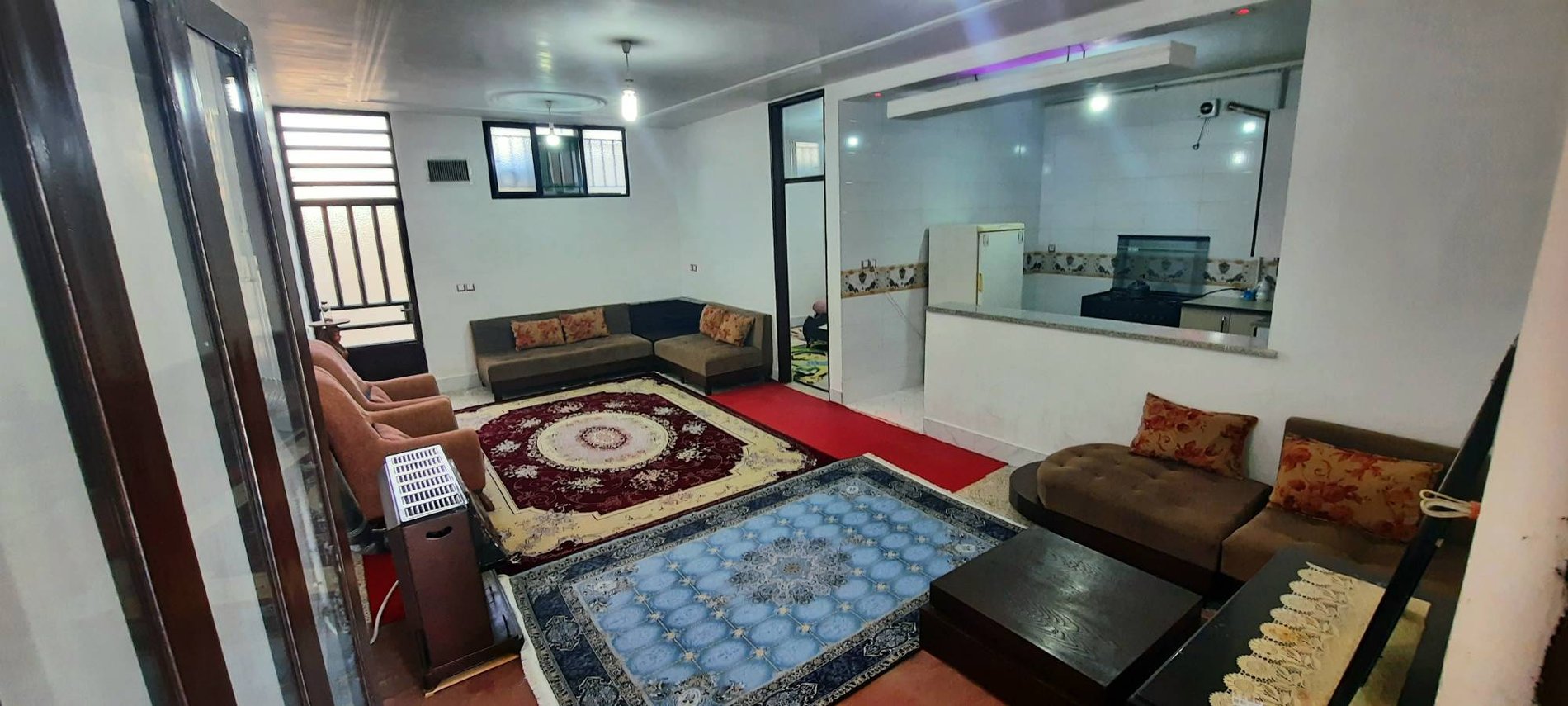 آپارتمان یک خوابه سالاروند